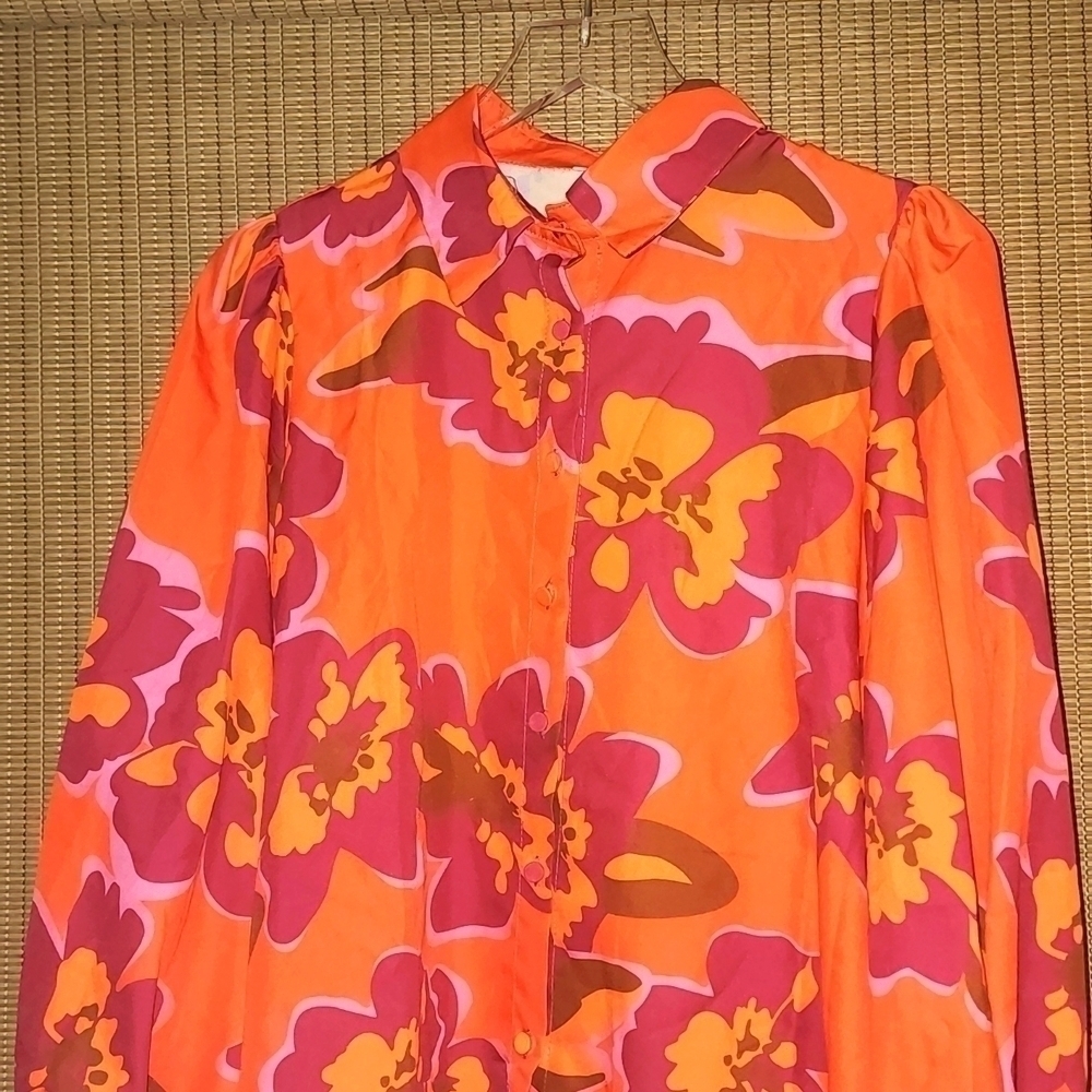 NWOT floral Print Lantern Sleeve Shirt, Casual Button Long Sleeve - Picture 2 of 6